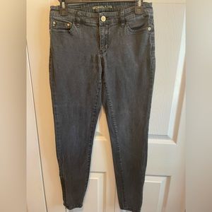 Michael Kors size 4 Black Jeans denim cropped zip ankle